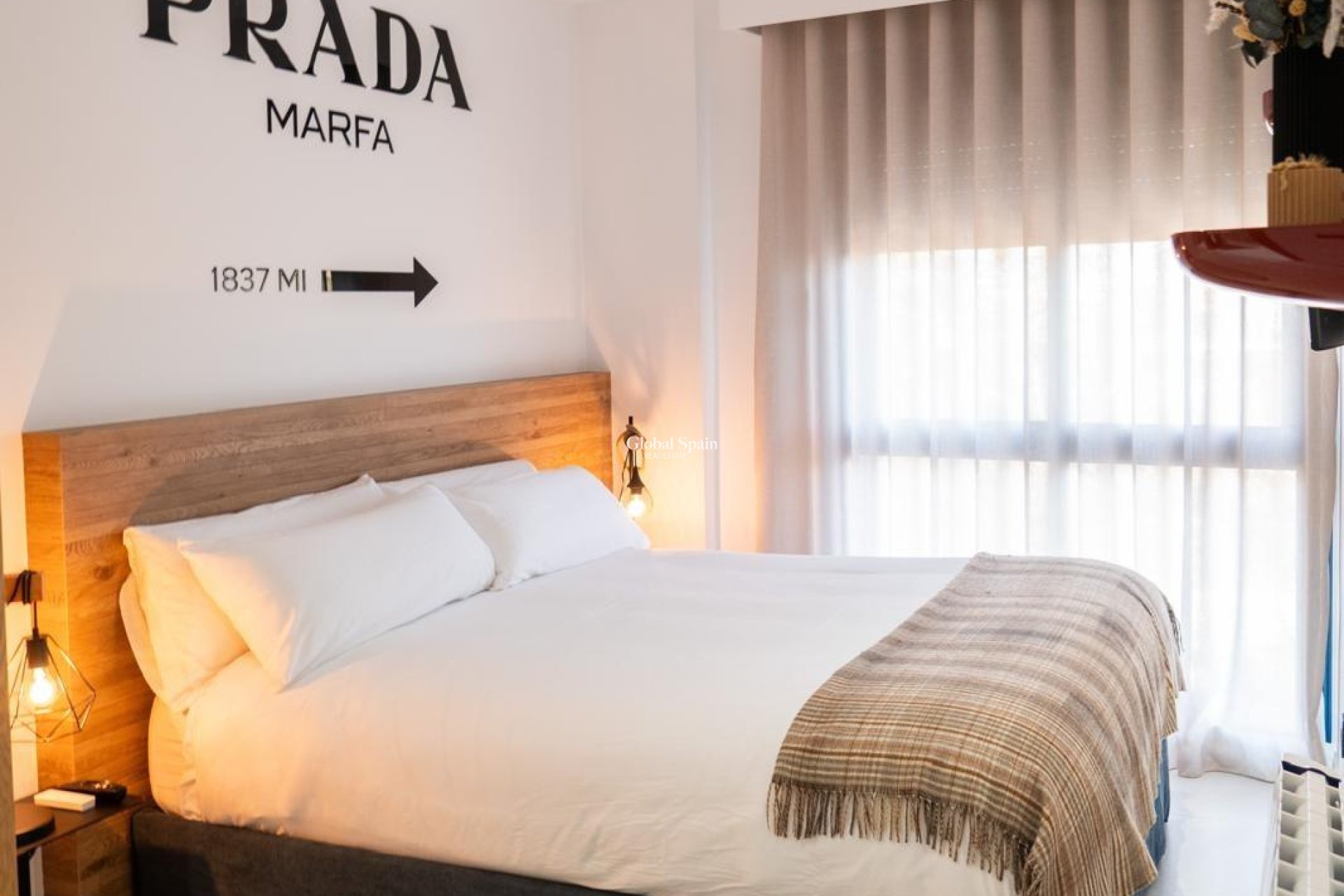 Revente - APPARTEMENT -
TORREVIEJA - La Veleta