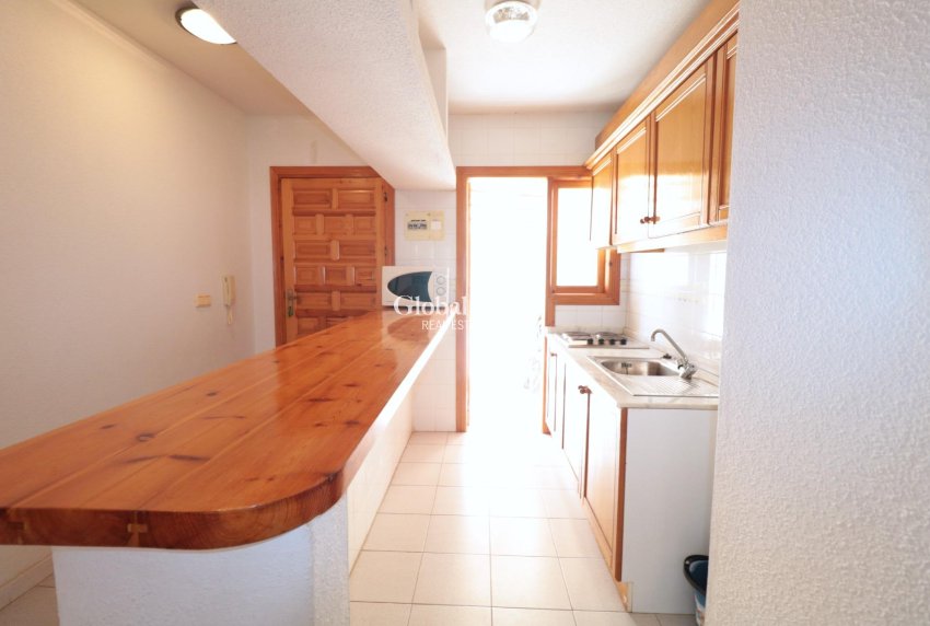 Revente - APPARTEMENT -
TORREVIEJA - La Veleta