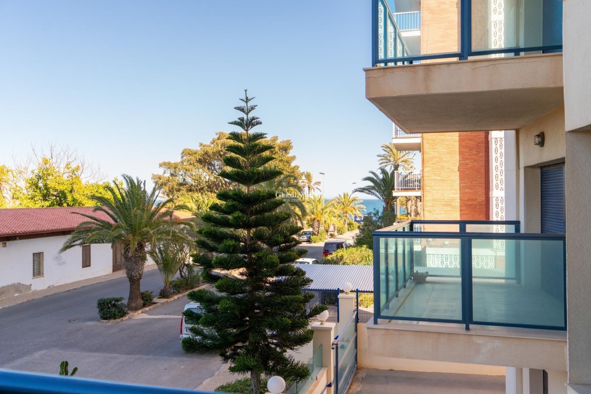 Revente - APPARTEMENT -
TORREVIEJA - La Veleta