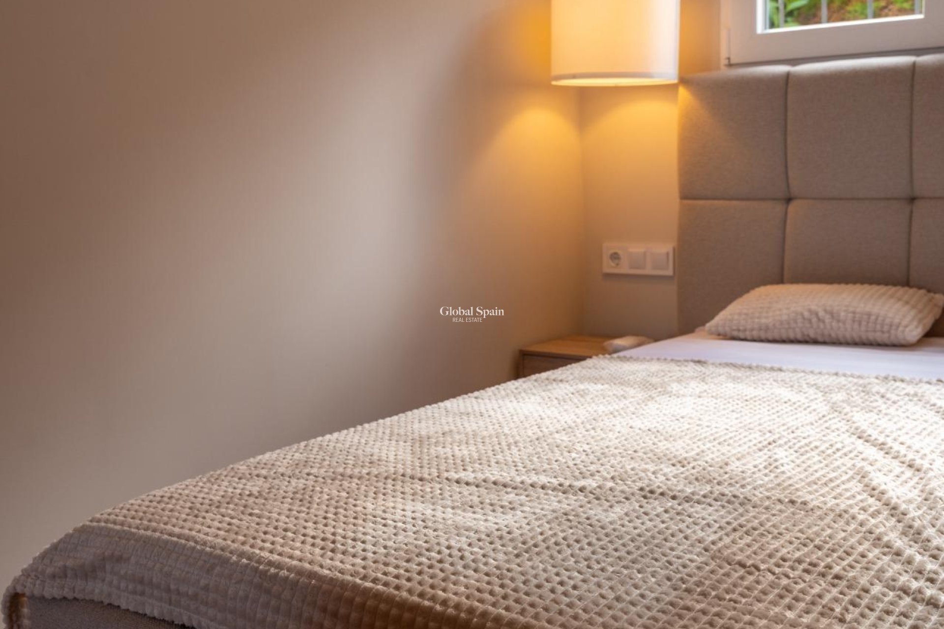 Revente - APPARTEMENT -
TORREVIEJA - La Veleta