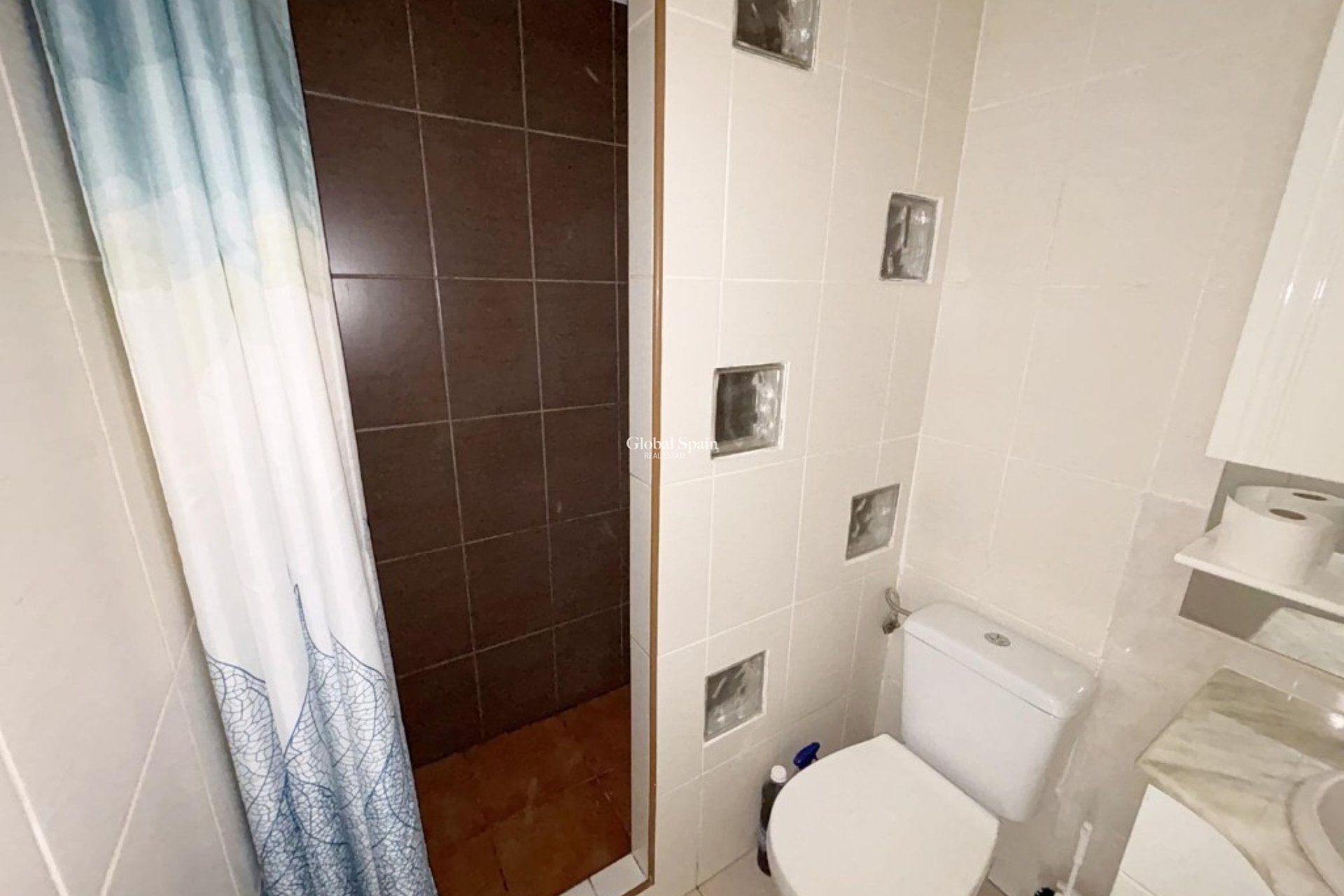 Revente - Appartement -
TORREVIEJA - Lago jardin