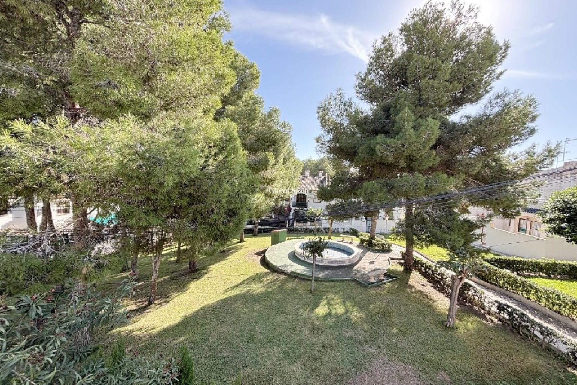 Revente - Appartement -
TORREVIEJA - Lago jardin