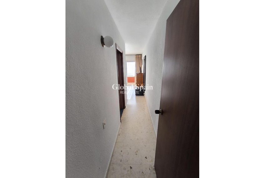 Revente - APPARTEMENT -
TORREVIEJA - Las Piscinas Naturales