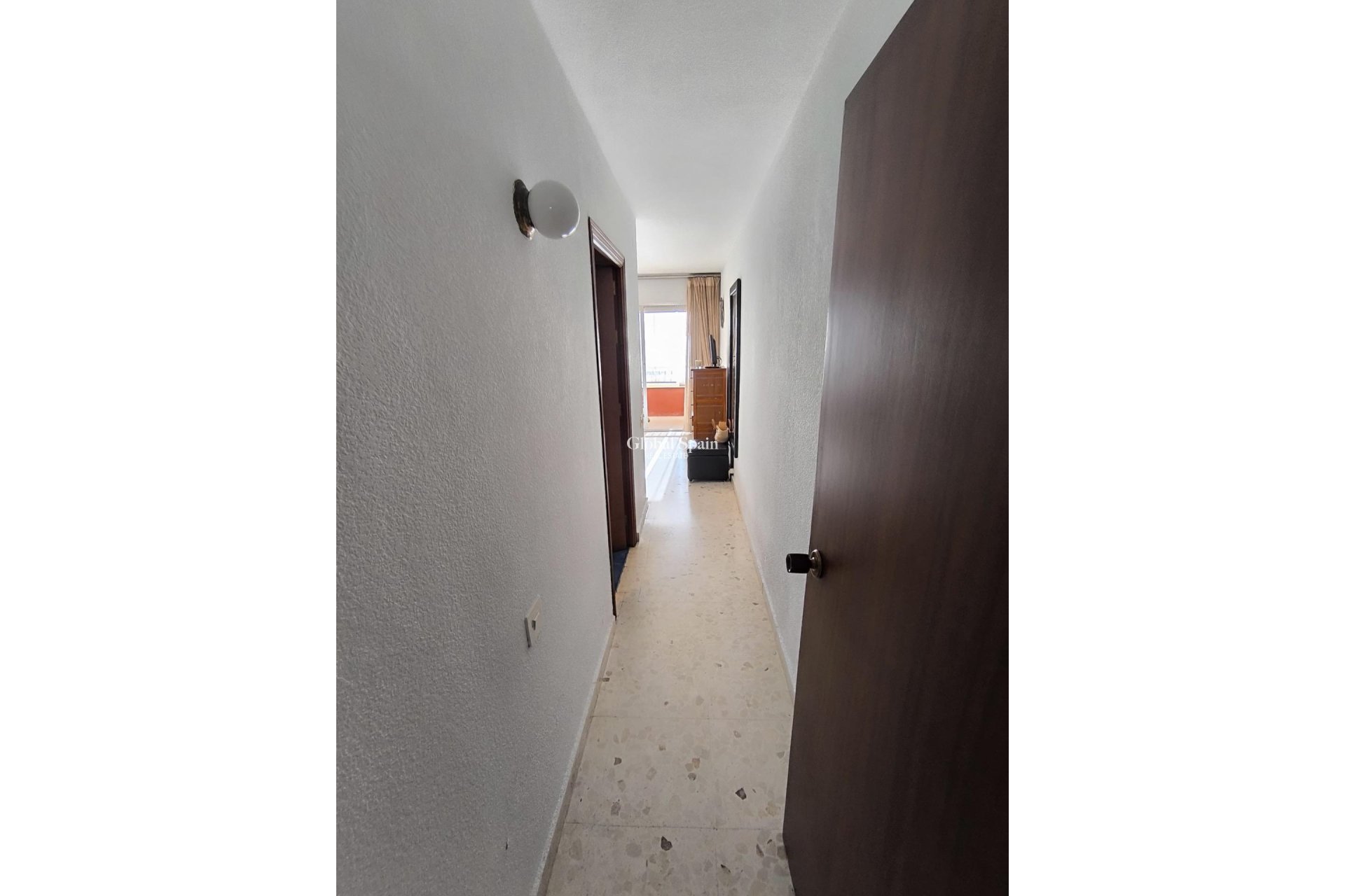 Revente - APPARTEMENT -
TORREVIEJA - Las Piscinas Naturales