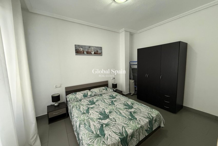 Revente - APPARTEMENT -
TORREVIEJA - Las Piscinas Naturales