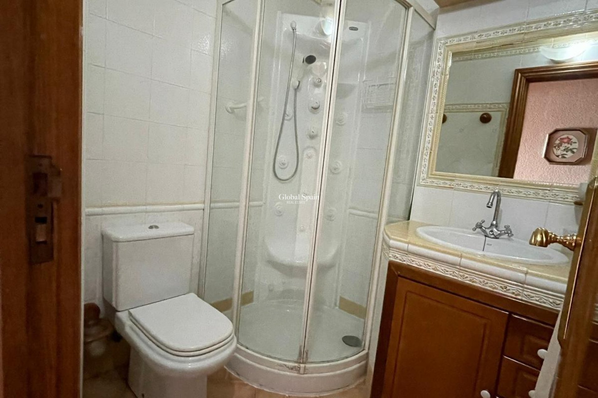Revente - APPARTEMENT -
TORREVIEJA - Las Piscinas Naturales