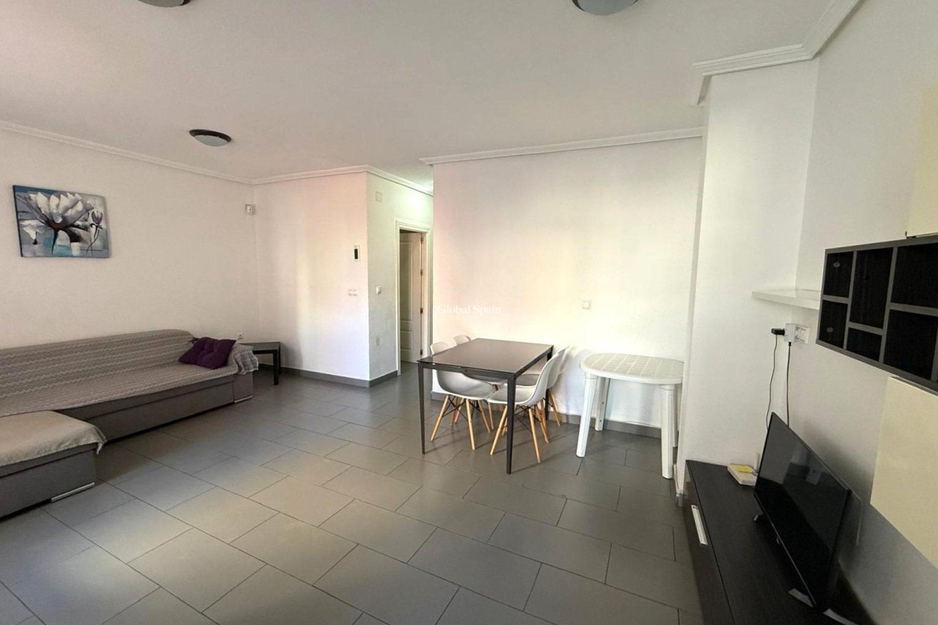 Revente - APPARTEMENT -
TORREVIEJA - Las Piscinas Naturales