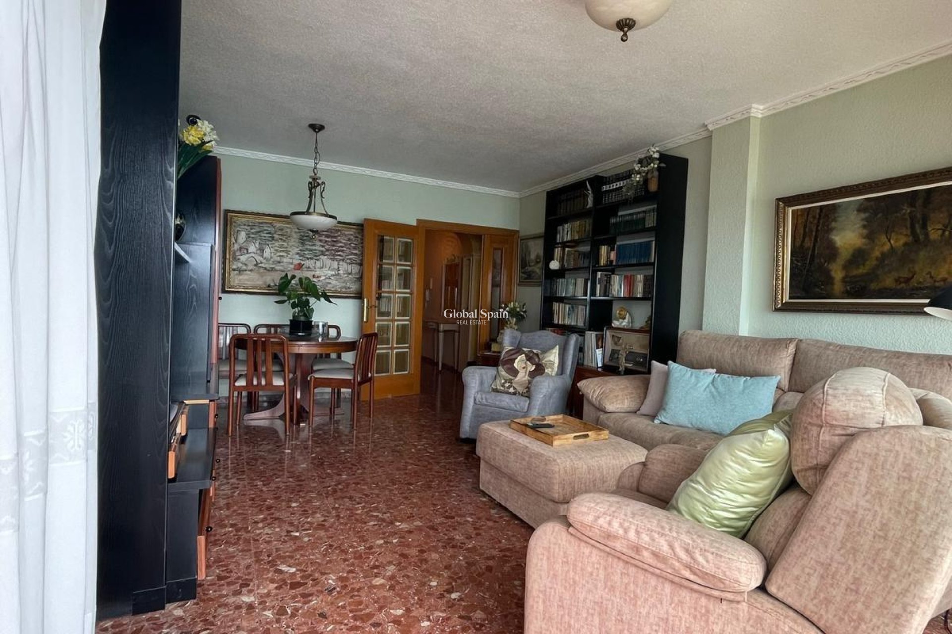Revente - APPARTEMENT -
TORREVIEJA - Las Piscinas Naturales