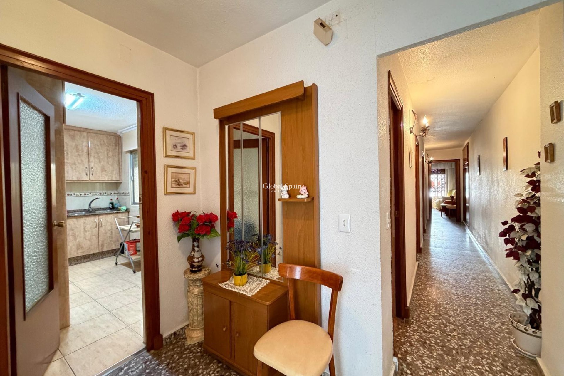 Revente - APPARTEMENT -
TORREVIEJA - Las Piscinas Naturales