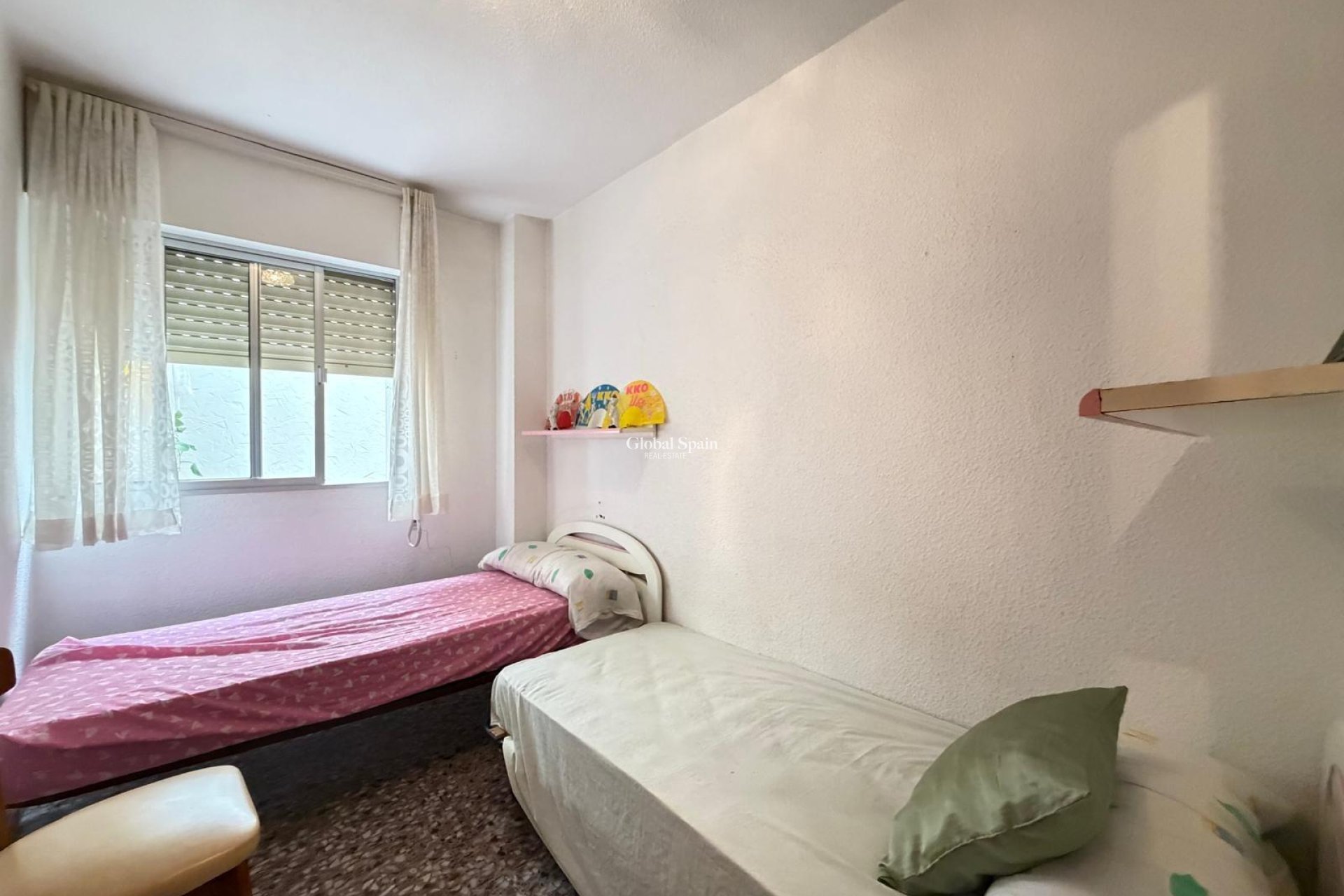 Revente - APPARTEMENT -
TORREVIEJA - Las Piscinas Naturales