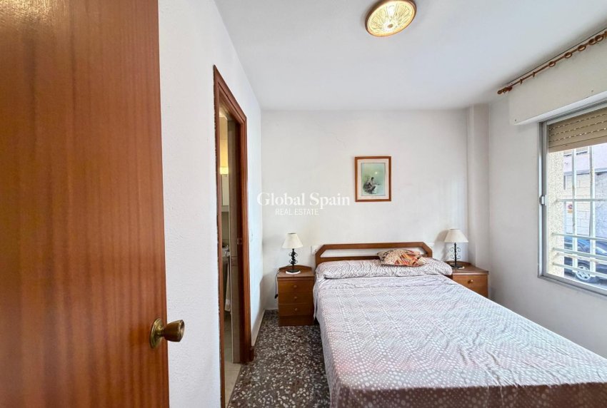 Revente - APPARTEMENT -
TORREVIEJA - Las Piscinas Naturales