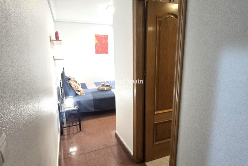 Revente - APPARTEMENT -
TORREVIEJA - Las Piscinas Naturales
