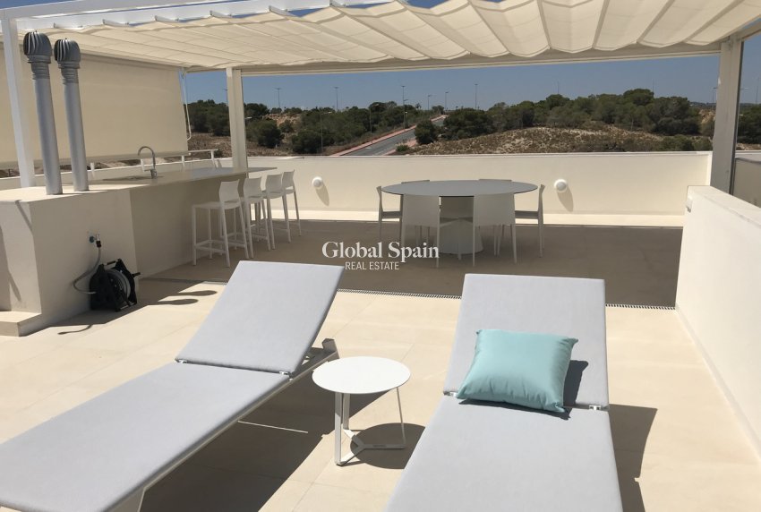 Revente - APPARTEMENT -
TORREVIEJA - LOS BALCONES - LOS ALTOS