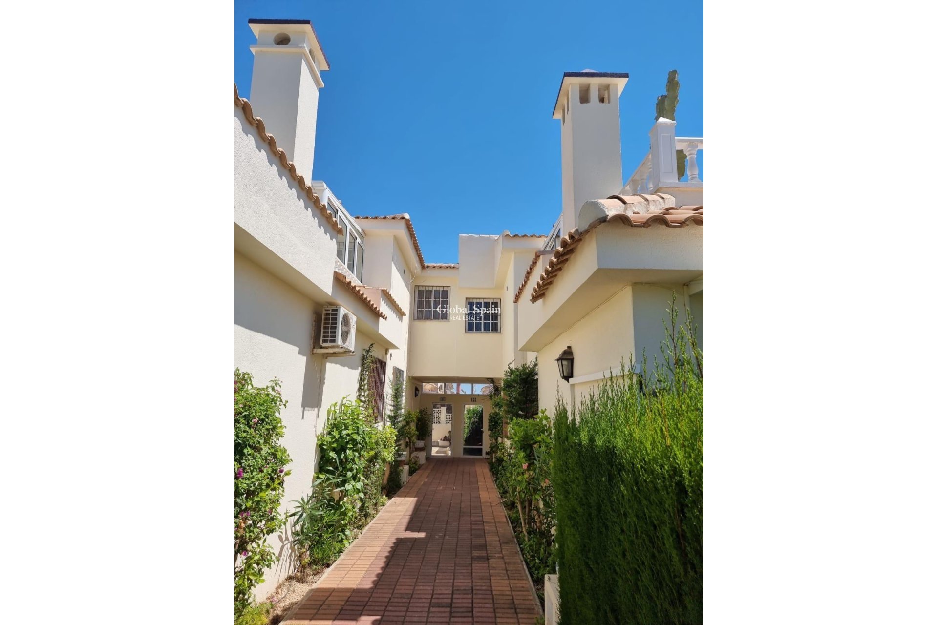 Revente - APPARTEMENT -
TORREVIEJA - LOS BALCONES - LOS ALTOS