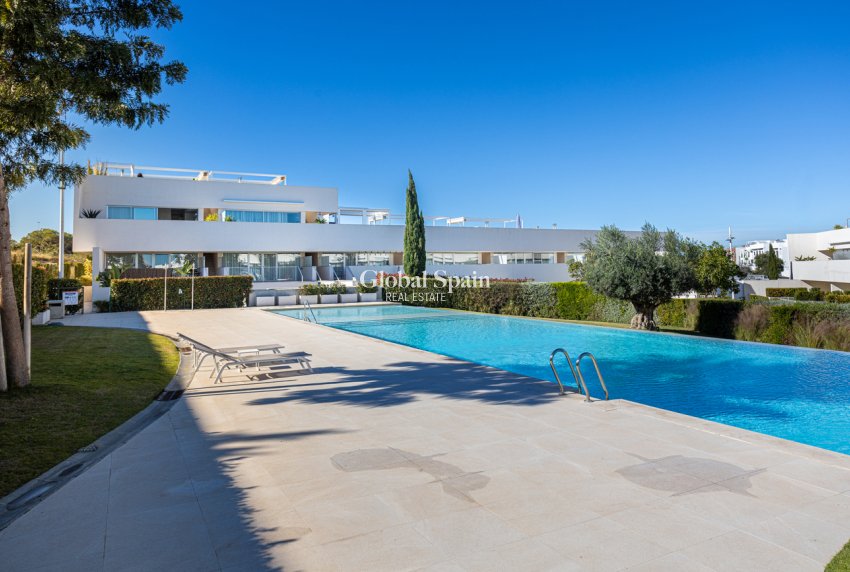 Revente - APPARTEMENT -
TORREVIEJA - LOS BALCONES - LOS ALTOS