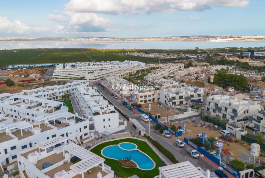 Revente - APPARTEMENT -
TORREVIEJA - LOS BALCONES - LOS ALTOS