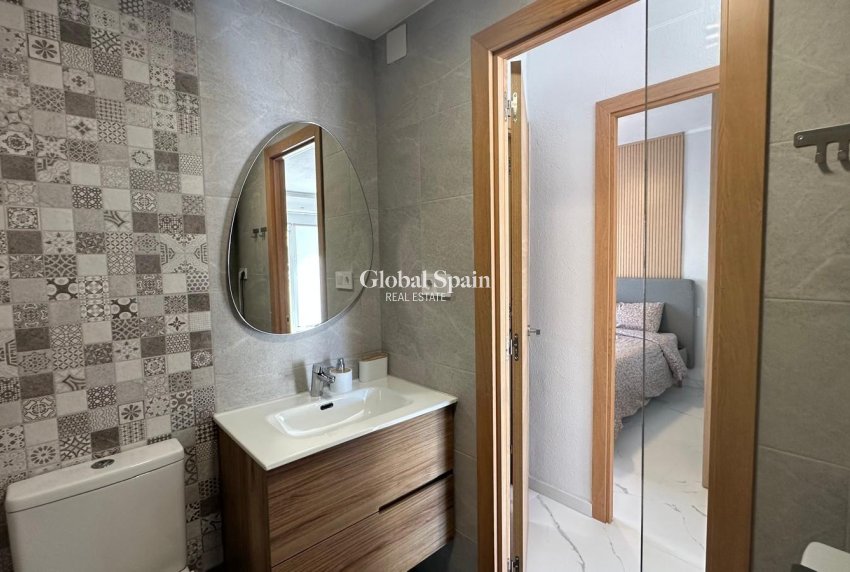 Revente - APPARTEMENT -
TORREVIEJA - LOS BALCONES - LOS ALTOS