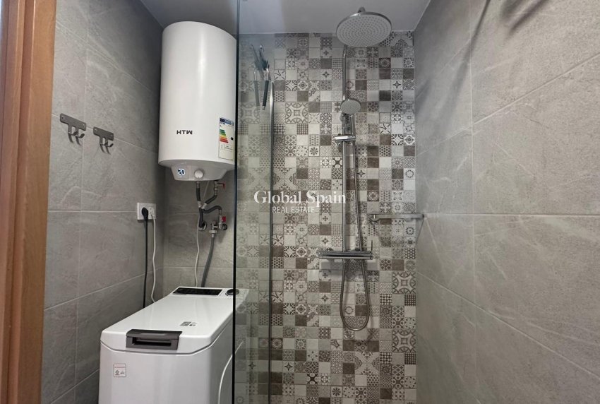 Revente - APPARTEMENT -
TORREVIEJA - LOS BALCONES - LOS ALTOS