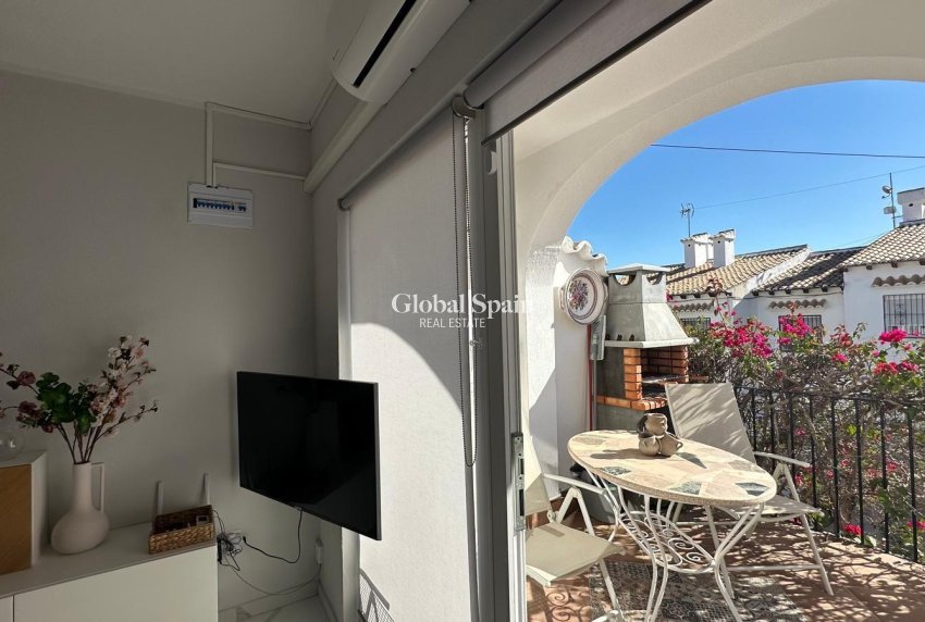 Revente - APPARTEMENT -
TORREVIEJA - LOS BALCONES - LOS ALTOS