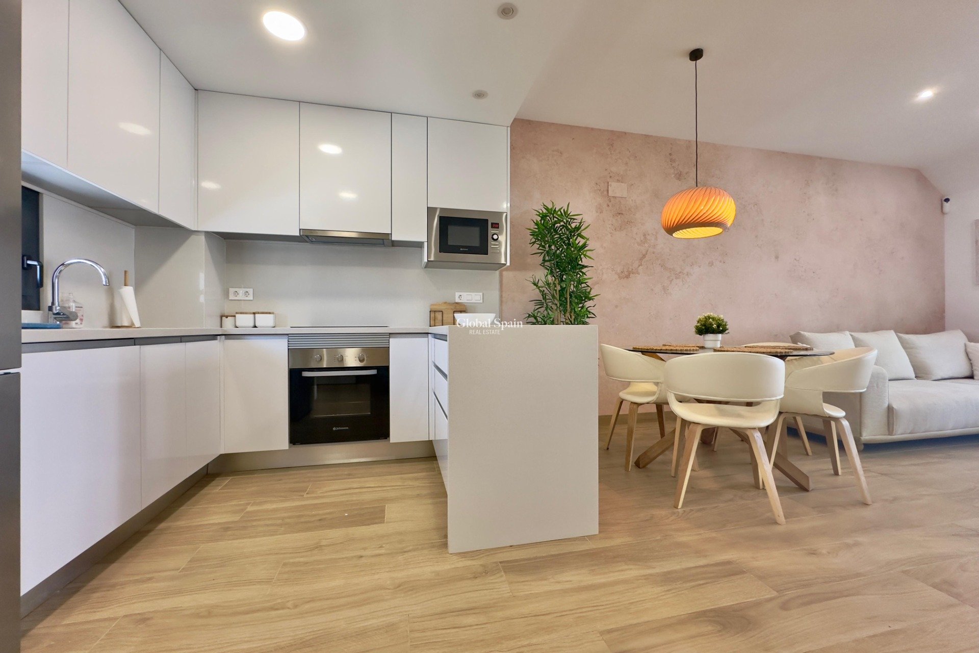 Revente - APPARTEMENT -
TORREVIEJA - LOS BALCONES - LOS ALTOS