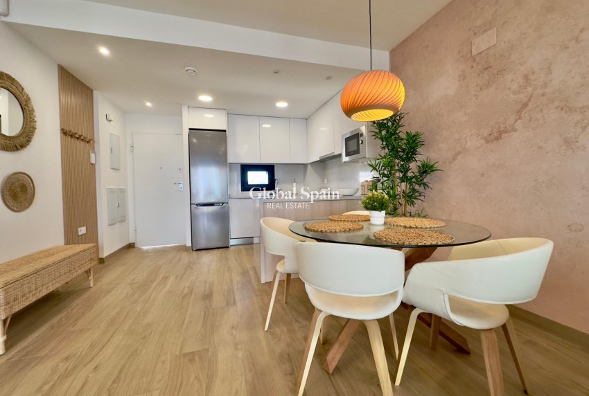 Revente - APPARTEMENT -
TORREVIEJA - LOS BALCONES - LOS ALTOS