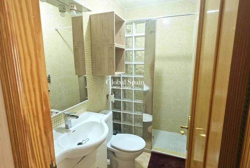 Revente - APPARTEMENT -
TORREVIEJA - LOS BALCONES - LOS ALTOS