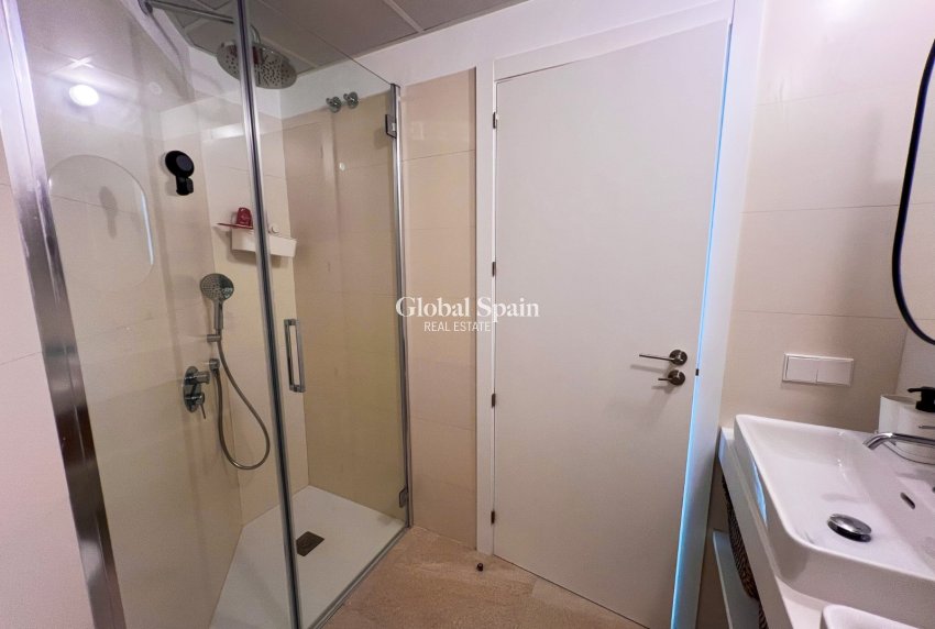 Revente - APPARTEMENT -
TORREVIEJA - LOS BALCONES - LOS ALTOS