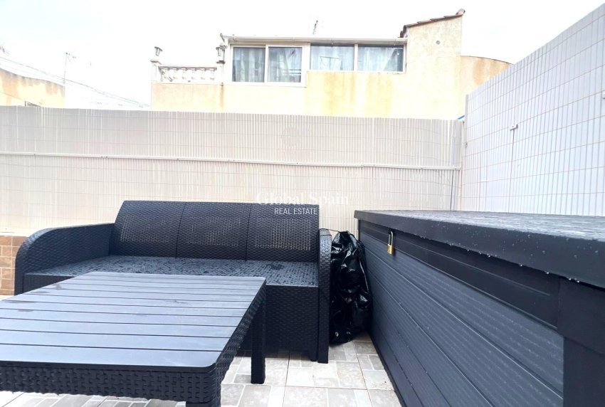 Revente - APPARTEMENT -
TORREVIEJA - LOS BALCONES - LOS ALTOS