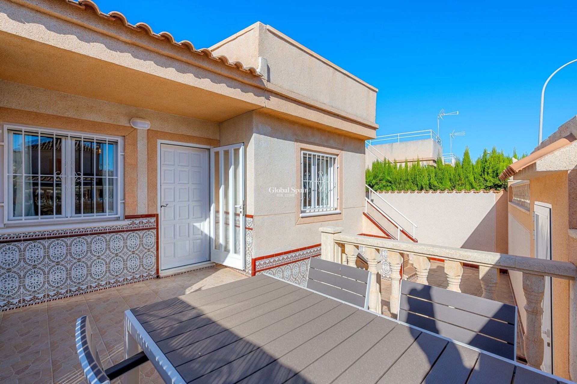 Revente - APPARTEMENT -
TORREVIEJA - LOS BALCONES - LOS ALTOS