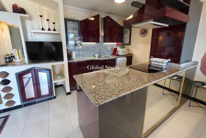 Revente - APPARTEMENT -
TORREVIEJA - LOS BALCONES - LOS ALTOS