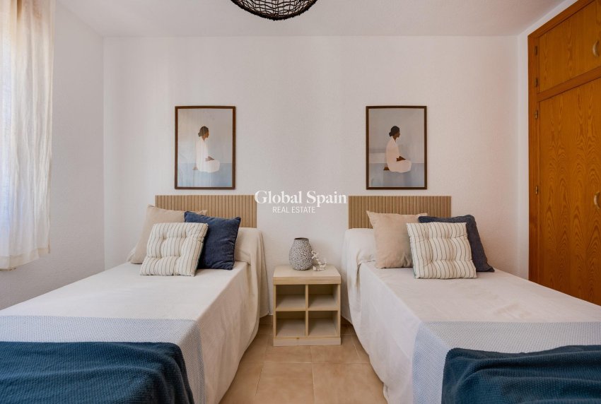 Revente - APPARTEMENT -
TORREVIEJA - LOS BALCONES - LOS ALTOS