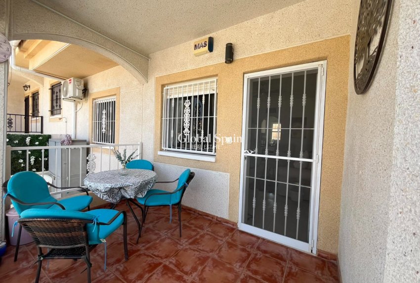 Revente - APPARTEMENT -
TORREVIEJA - LOS BALCONES - LOS ALTOS