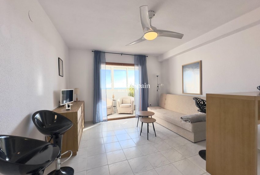 Revente - APPARTEMENT -
TORREVIEJA - Los Europeos