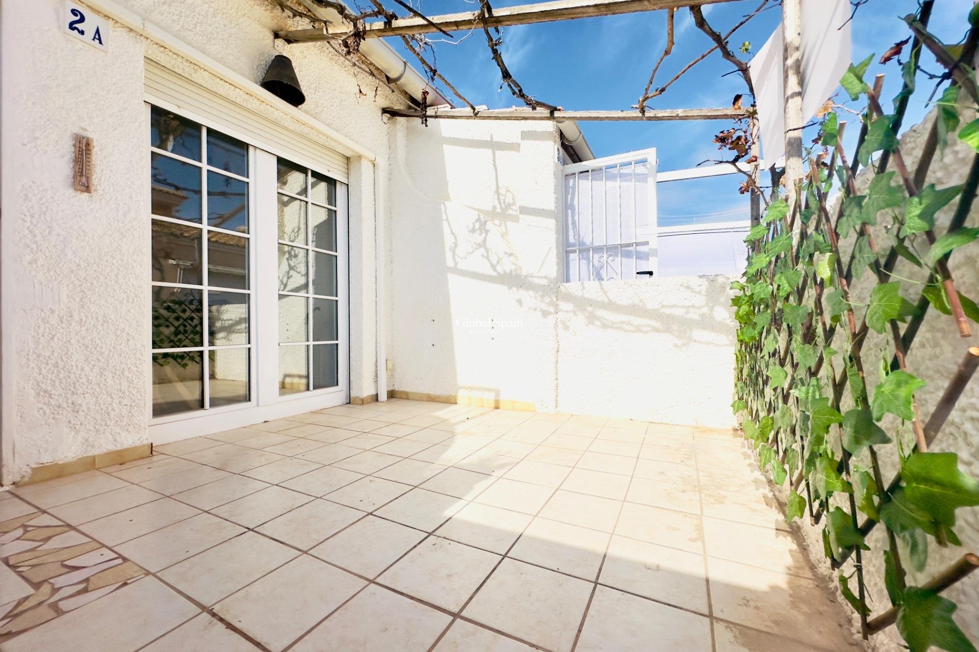 Revente - Appartement -
TORREVIEJA - Los Frutales