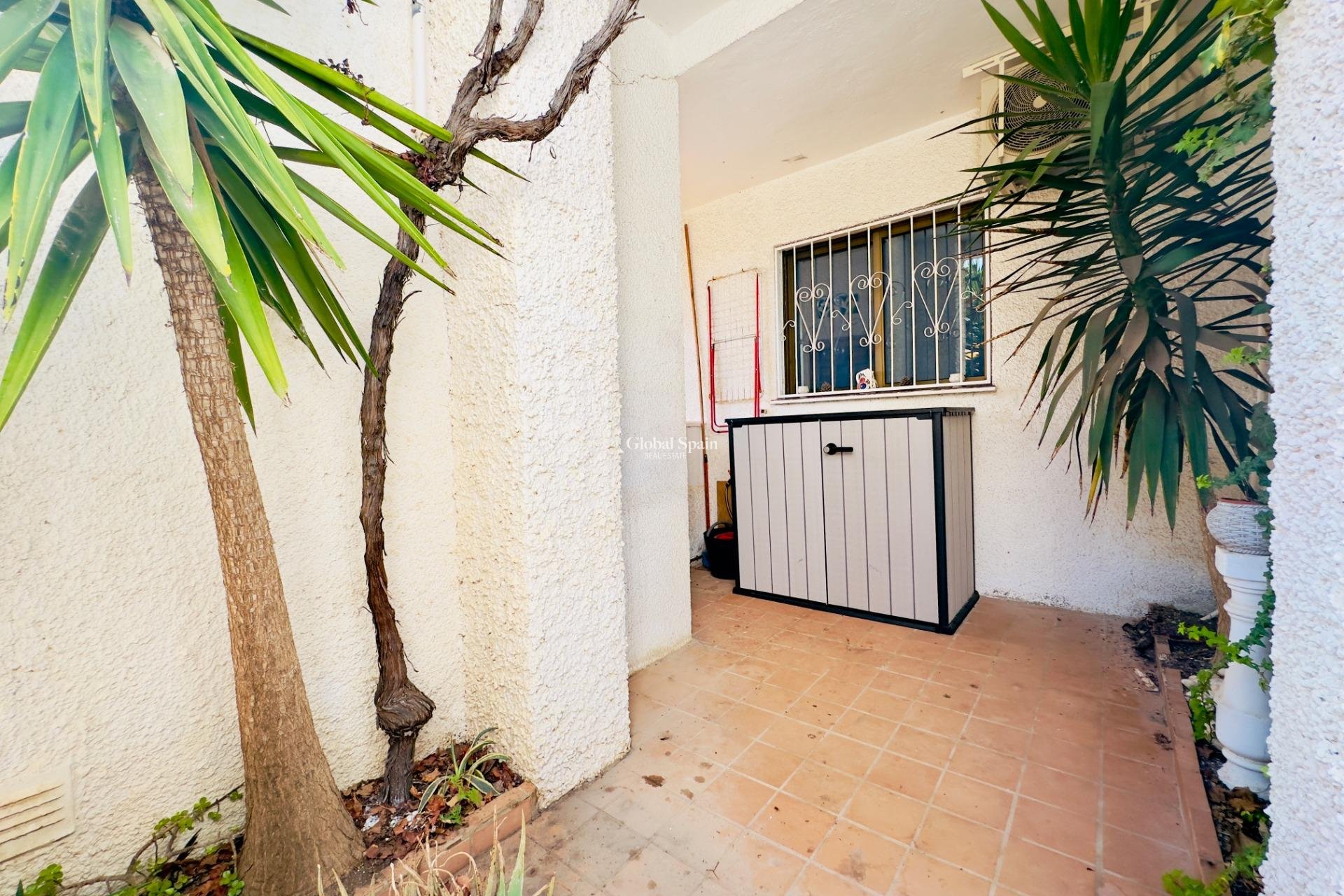 Revente - Appartement -
TORREVIEJA - Los Frutales