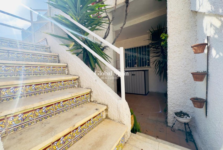 Revente - Appartement -
TORREVIEJA - Los Frutales