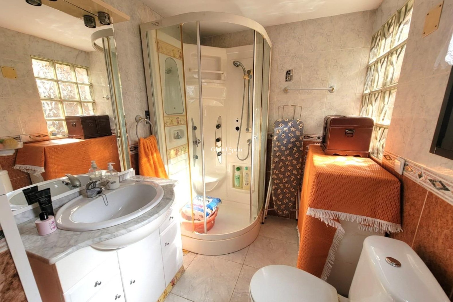 Revente - APPARTEMENT -
TORREVIEJA - Los Frutales