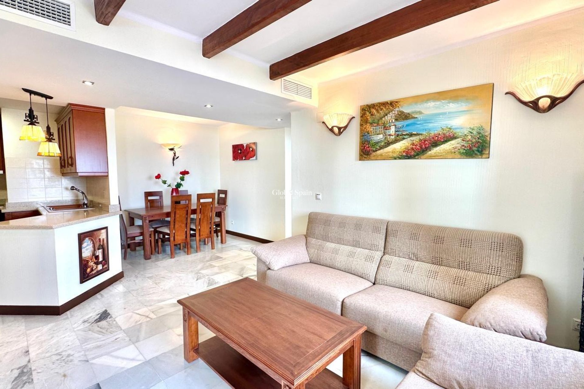 Revente - APPARTEMENT -
TORREVIEJA - Los Frutales