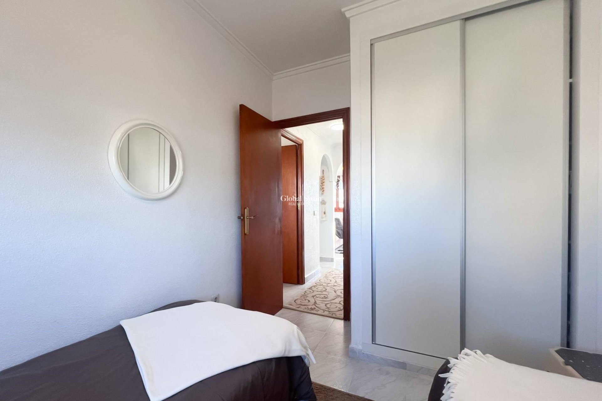 Revente - APPARTEMENT -
TORREVIEJA - Los Frutales