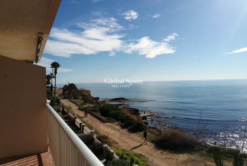 Revente - APPARTEMENT -
TORREVIEJA - Los Frutales