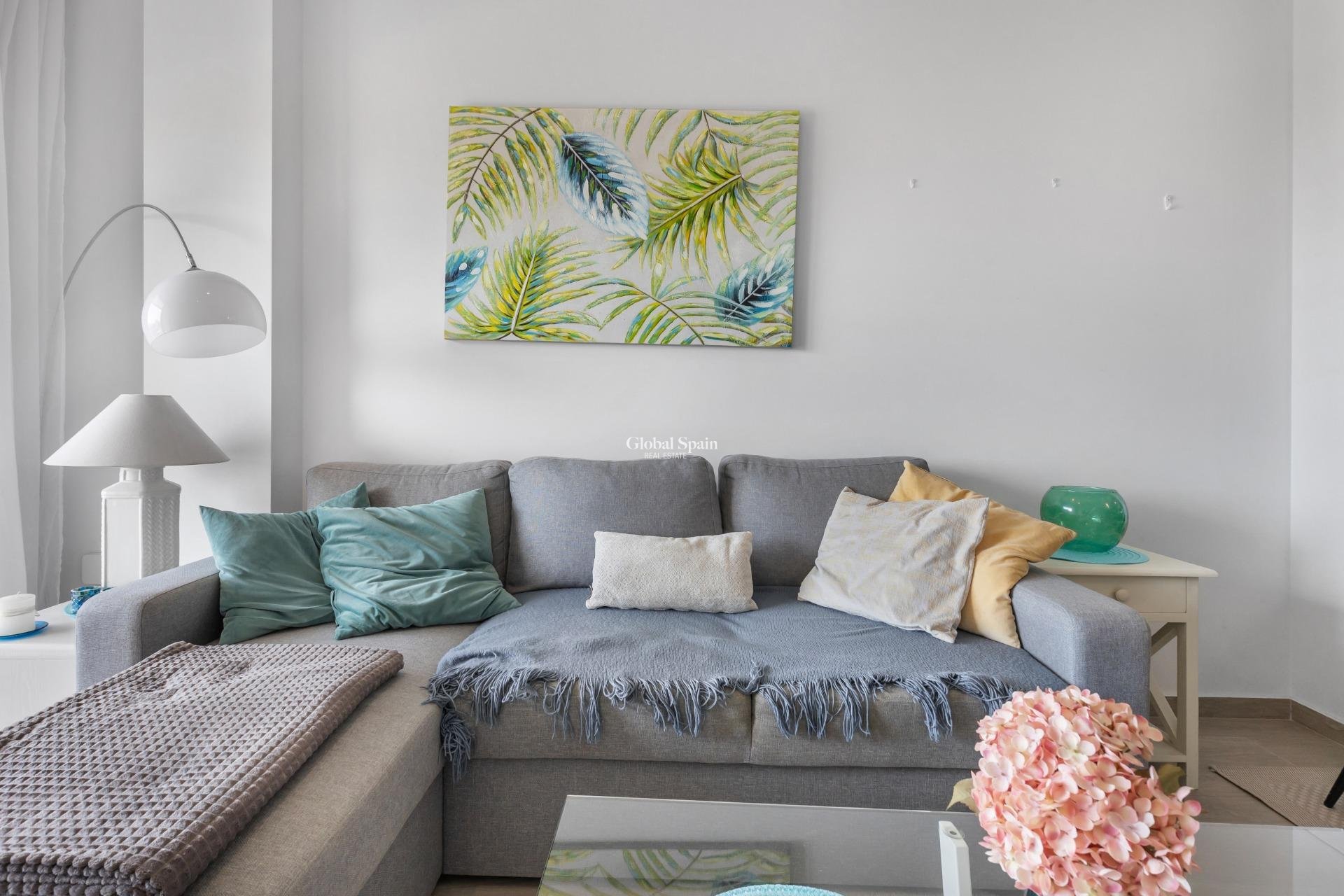 Revente - APPARTEMENT -
TORREVIEJA - Los Frutales