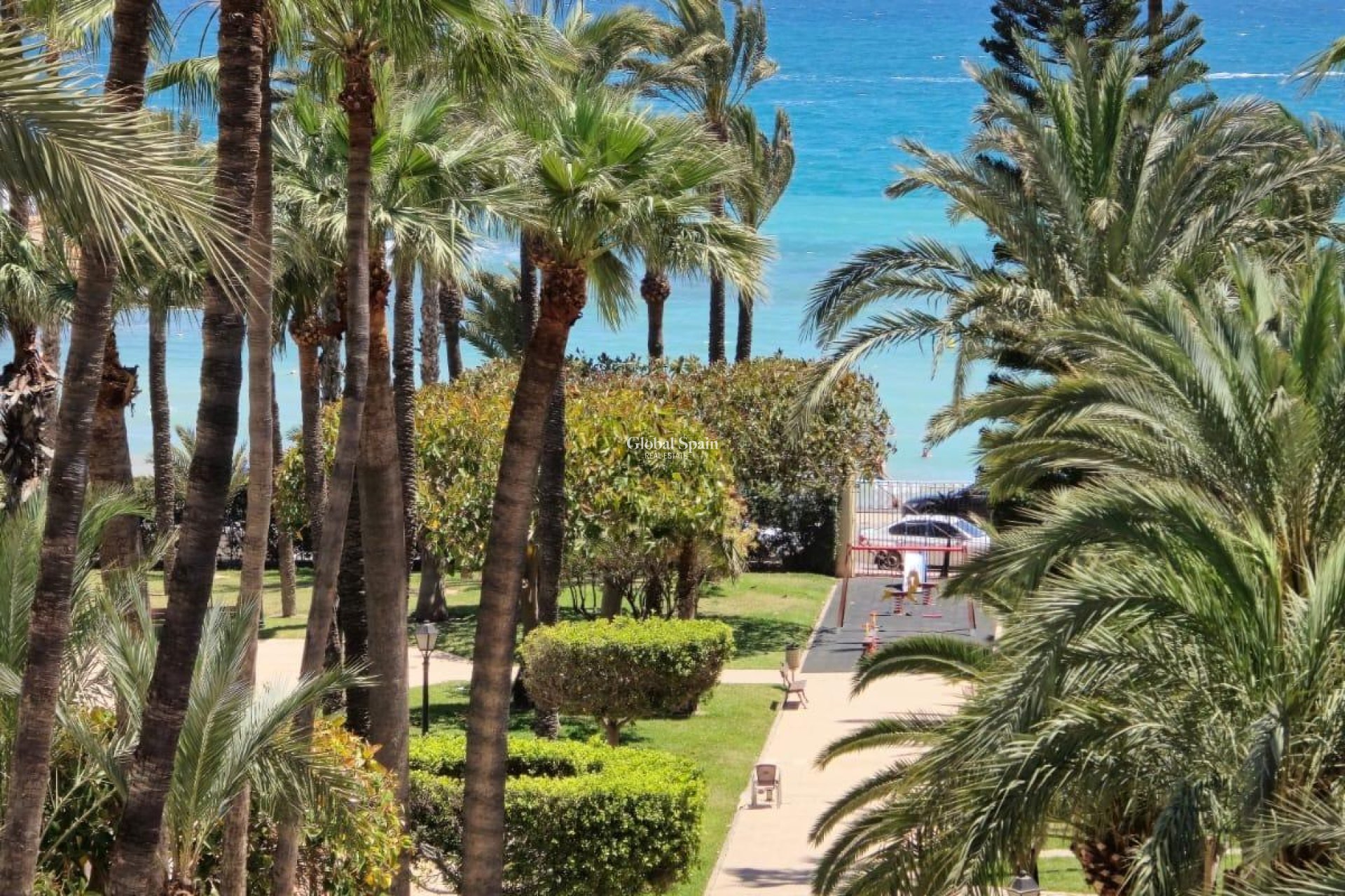 Revente - APPARTEMENT -
TORREVIEJA - Los Frutales
