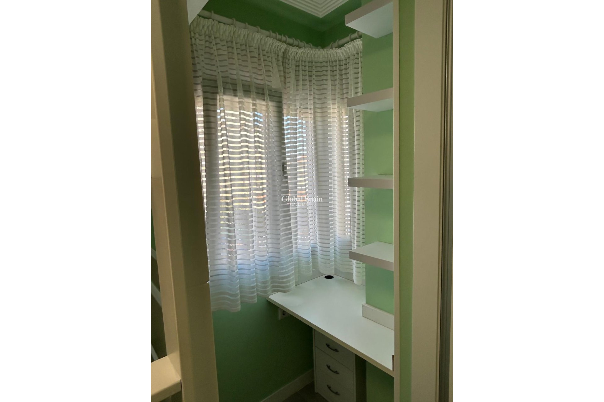 Revente - APPARTEMENT -
TORREVIEJA - Nueva Torrevieja