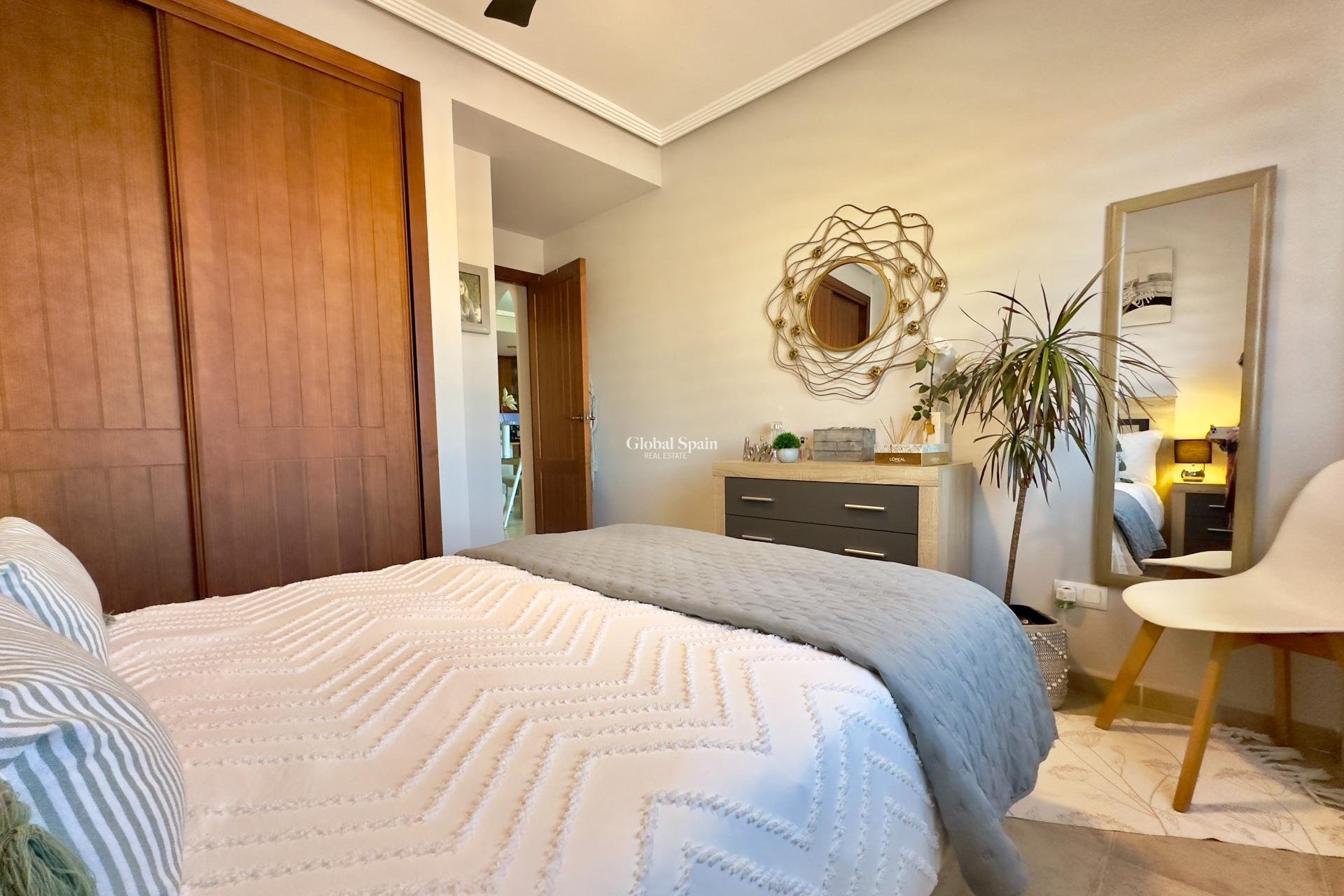 Revente - APPARTEMENT -
TORREVIEJA - Nueva Torrevieja