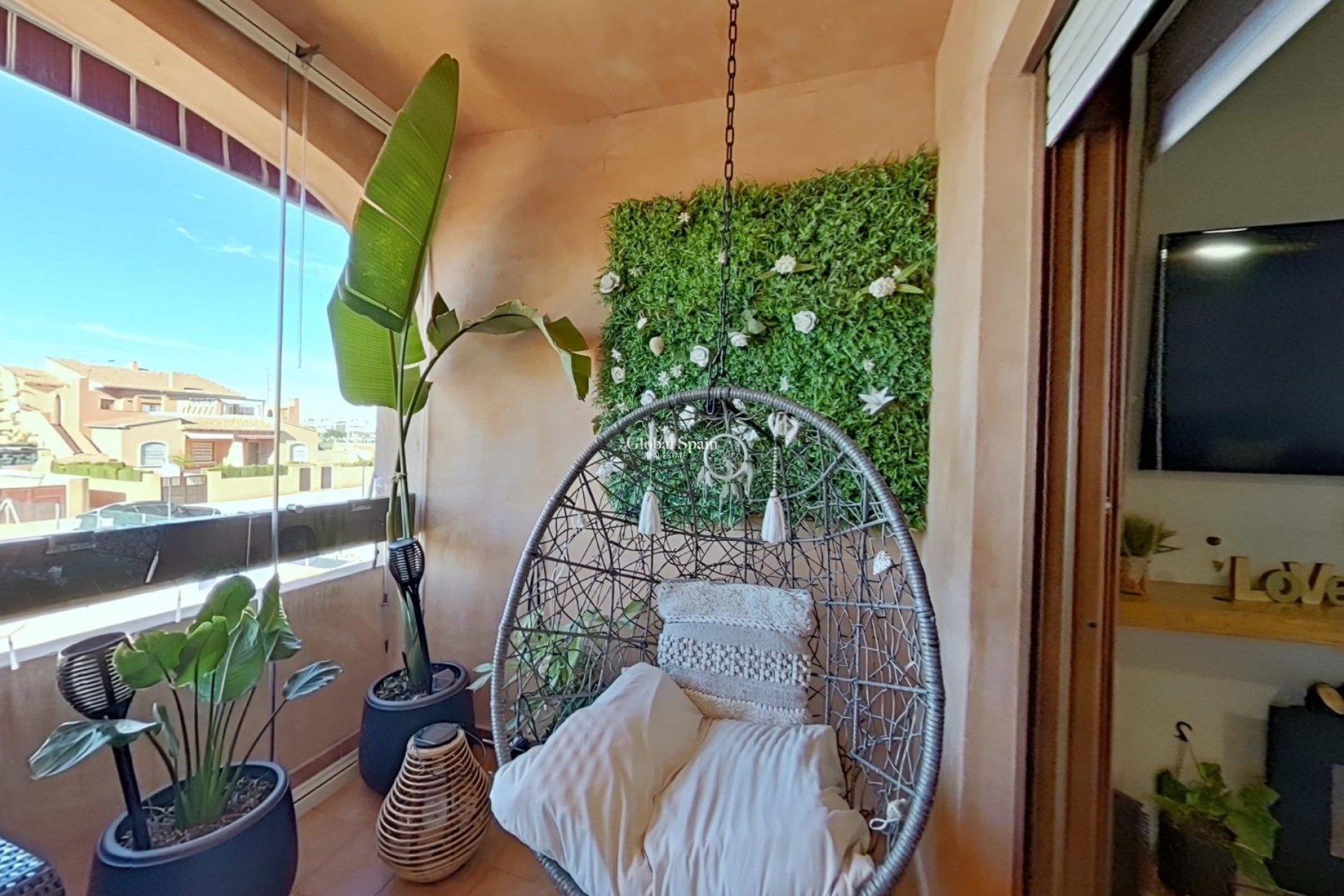 Revente - APPARTEMENT -
TORREVIEJA - Nueva Torrevieja