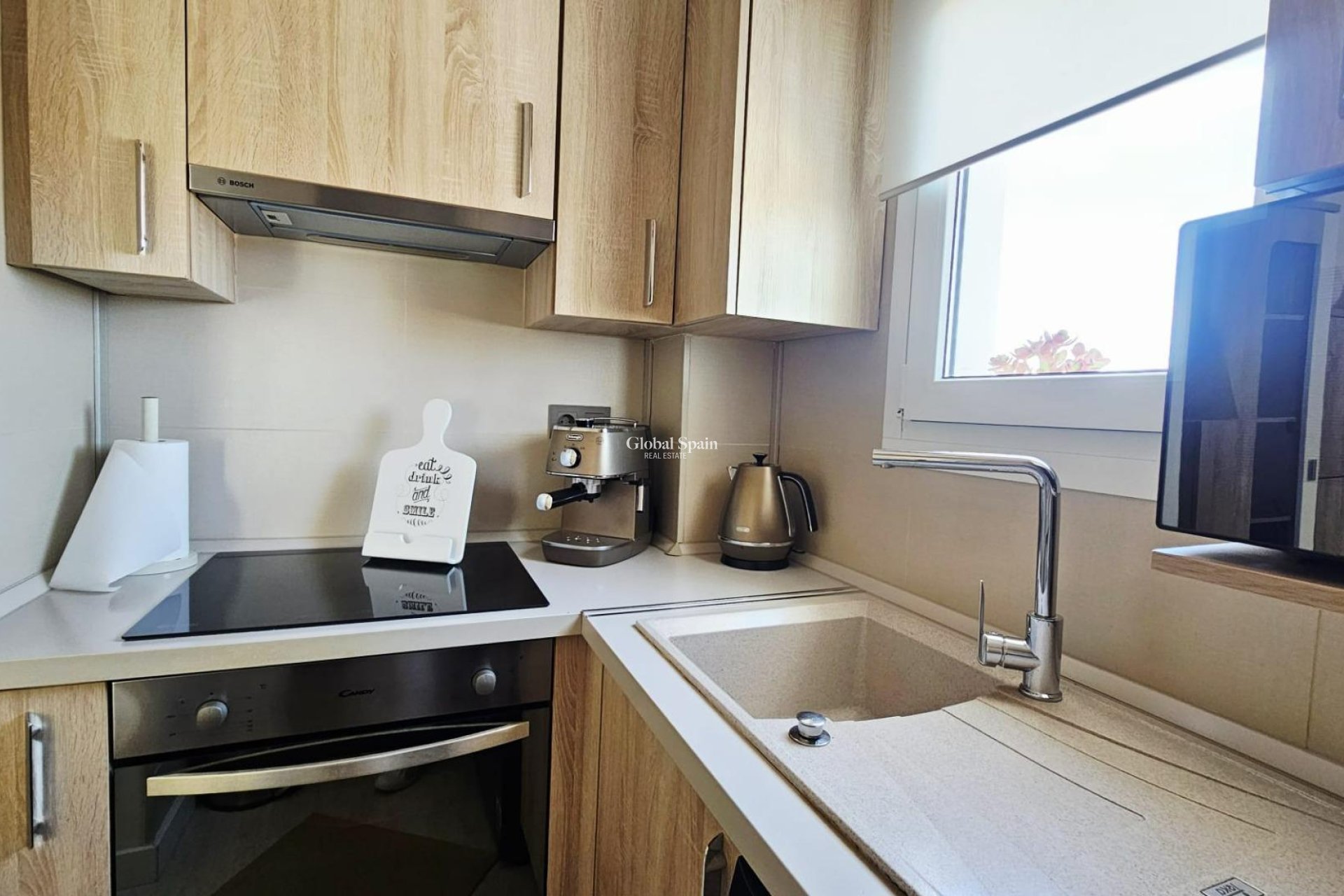 Revente - APPARTEMENT -
TORREVIEJA - Nueva Torrevieja