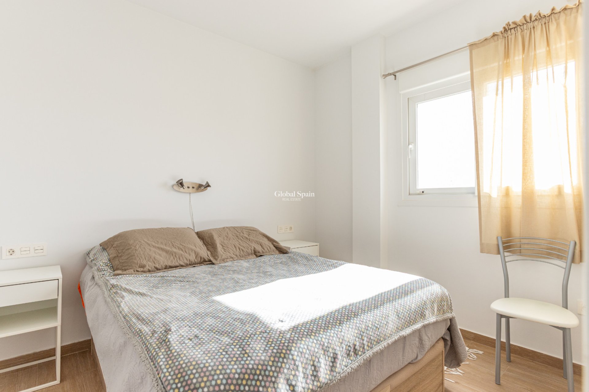 Revente - APPARTEMENT -
TORREVIEJA - Nueva Torrevieja