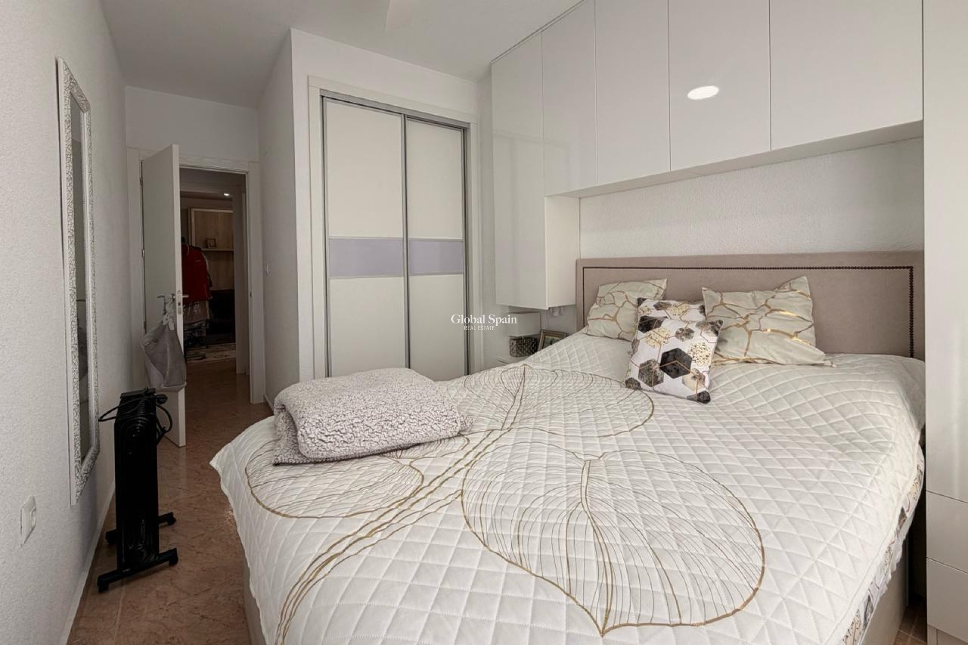 Revente - APPARTEMENT -
TORREVIEJA - Nueva Torrevieja