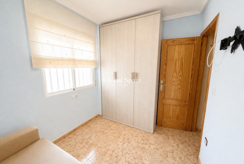 Revente - APPARTEMENT -
TORREVIEJA - Nueva Torrevieja