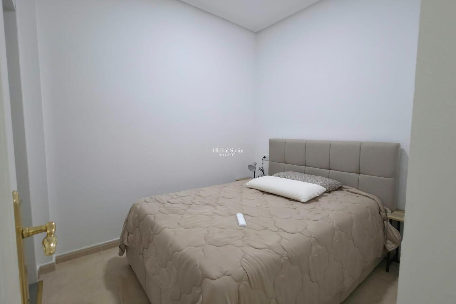 Revente - APPARTEMENT -
TORREVIEJA - Nueva Torrevieja